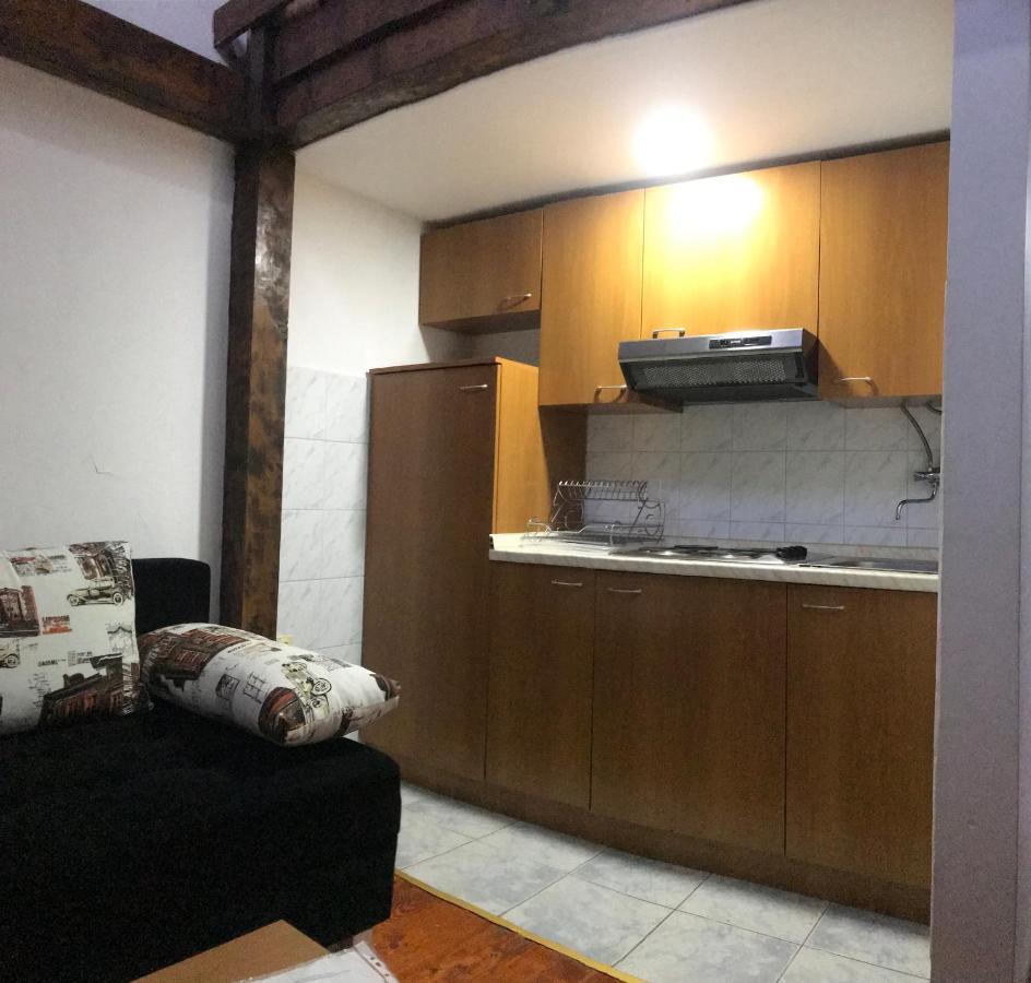 Apartmani Kosuta Tjentiste Exterior foto