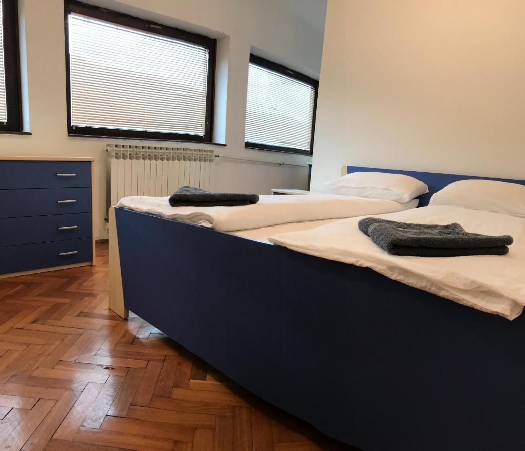 Apartmani Kosuta Tjentiste Exterior foto